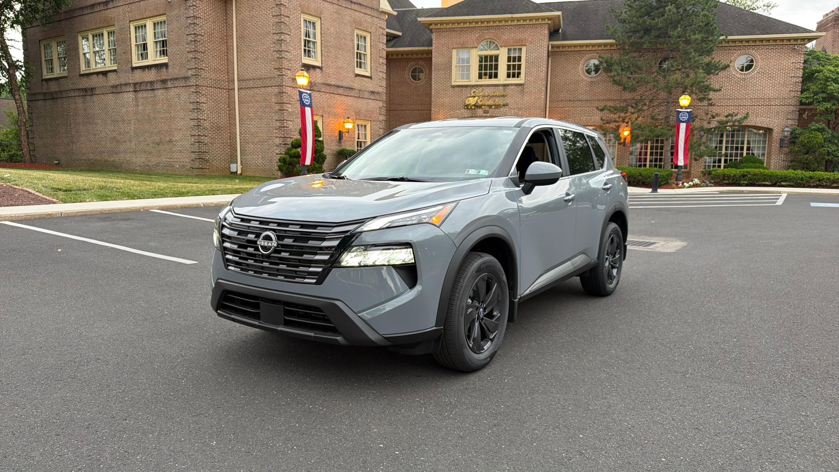 Nissan Rogue 2026 in Philadelphia, PA