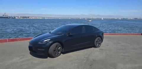 Tesla Model 3 2021