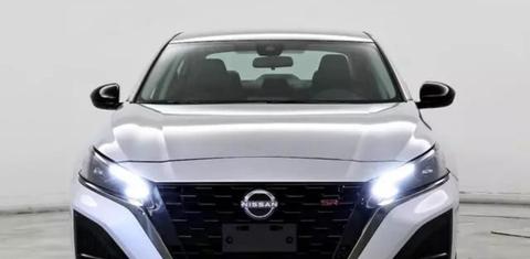 Nissan Altima 2023