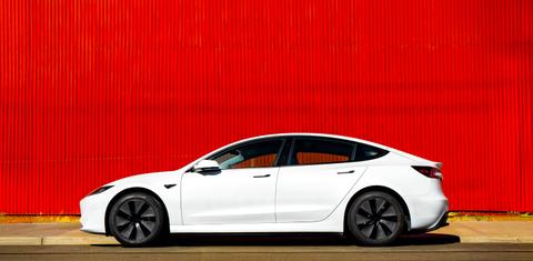 Tesla Model 3 2025