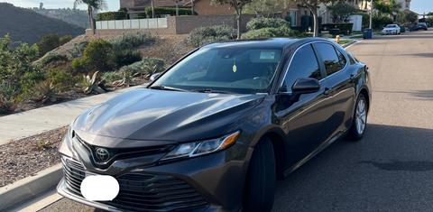 Toyota Camry 2019