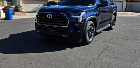 Toyota Sequoia 2024
