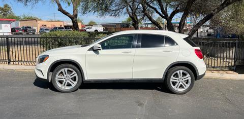 Mercedes-Benz GLA-Class 2016