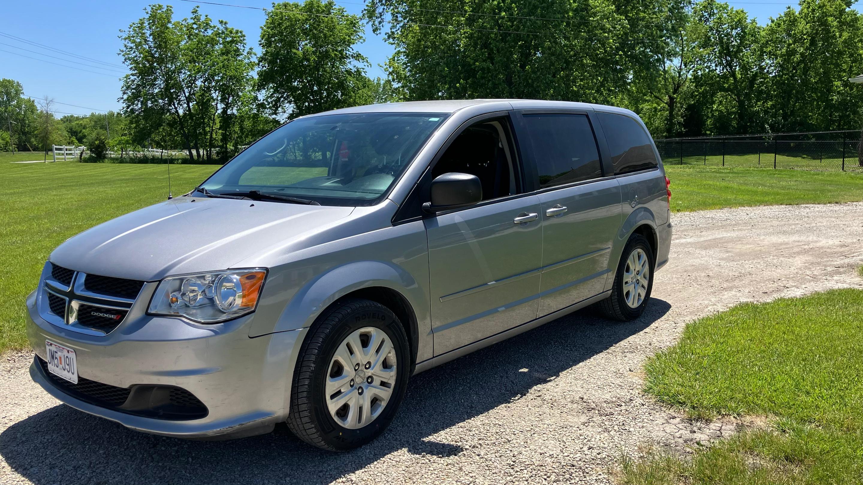 Dodge Grand Caravan 2016 in Peculiar, MO