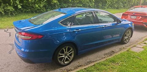 Ford Fusion Hybrid 2019