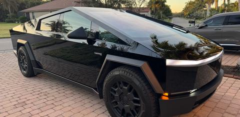 Tesla Cybertruck 2024