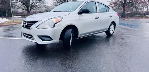 Nissan Versa 2015