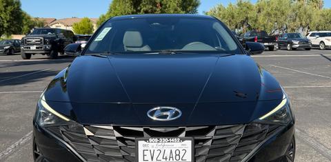 Hyundai Elantra 2023