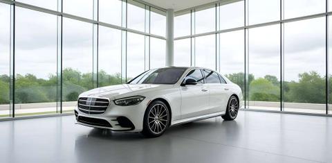 Mercedes-Benz S-Class 2021