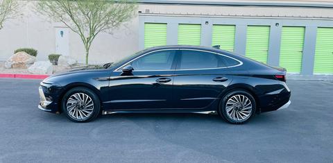 Hyundai Sonata Hybrid 2025