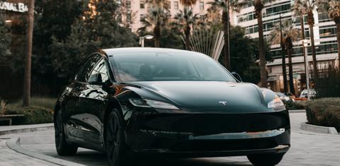 Tesla Model 3 2025