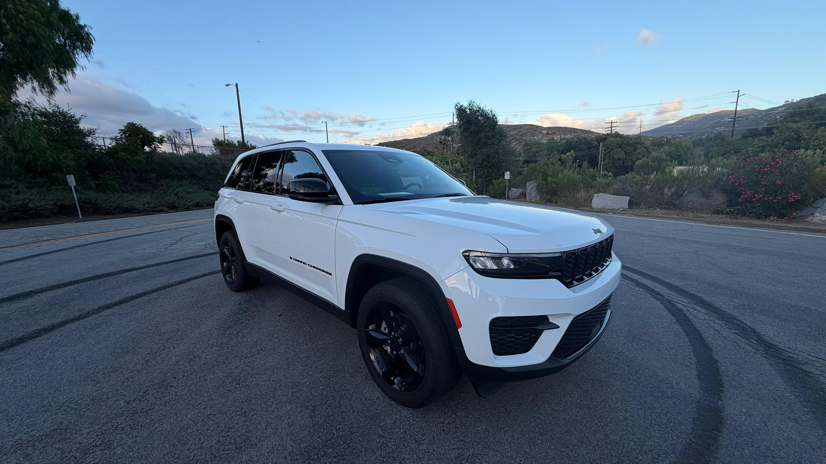 Jeep Grand Cherokee 2023 in El Cajon, CA