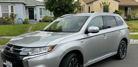 Mitsubishi Outlander PHEV 2018