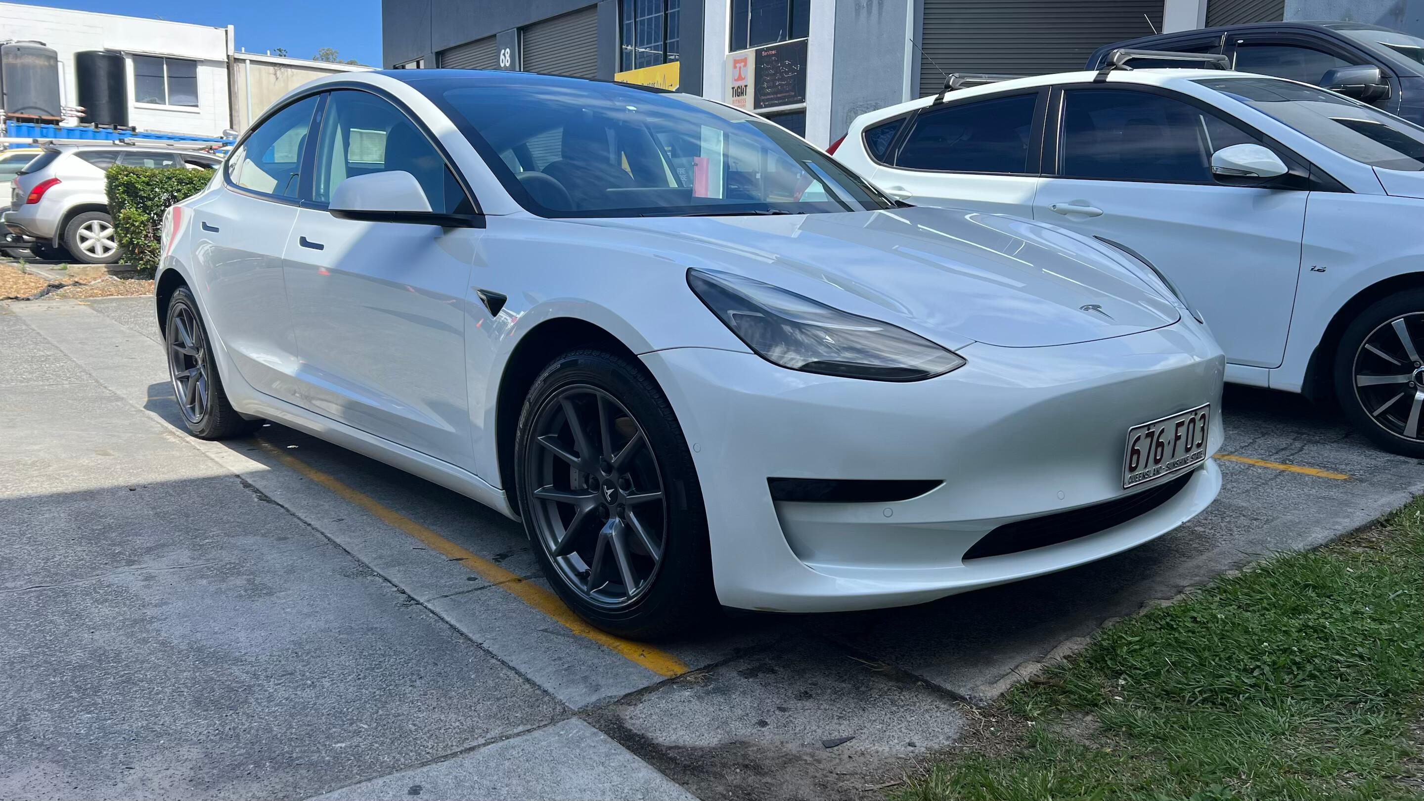 Tesla MODEL 3 2022 in Mermaid Beach