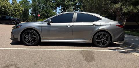 Toyota Camry Hybrid 2025