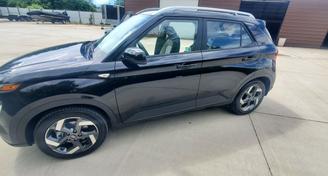 Hyundai Venue 2025 — Car rental alternative in Louisville, KY