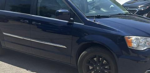 Chrysler Town & Country 2016