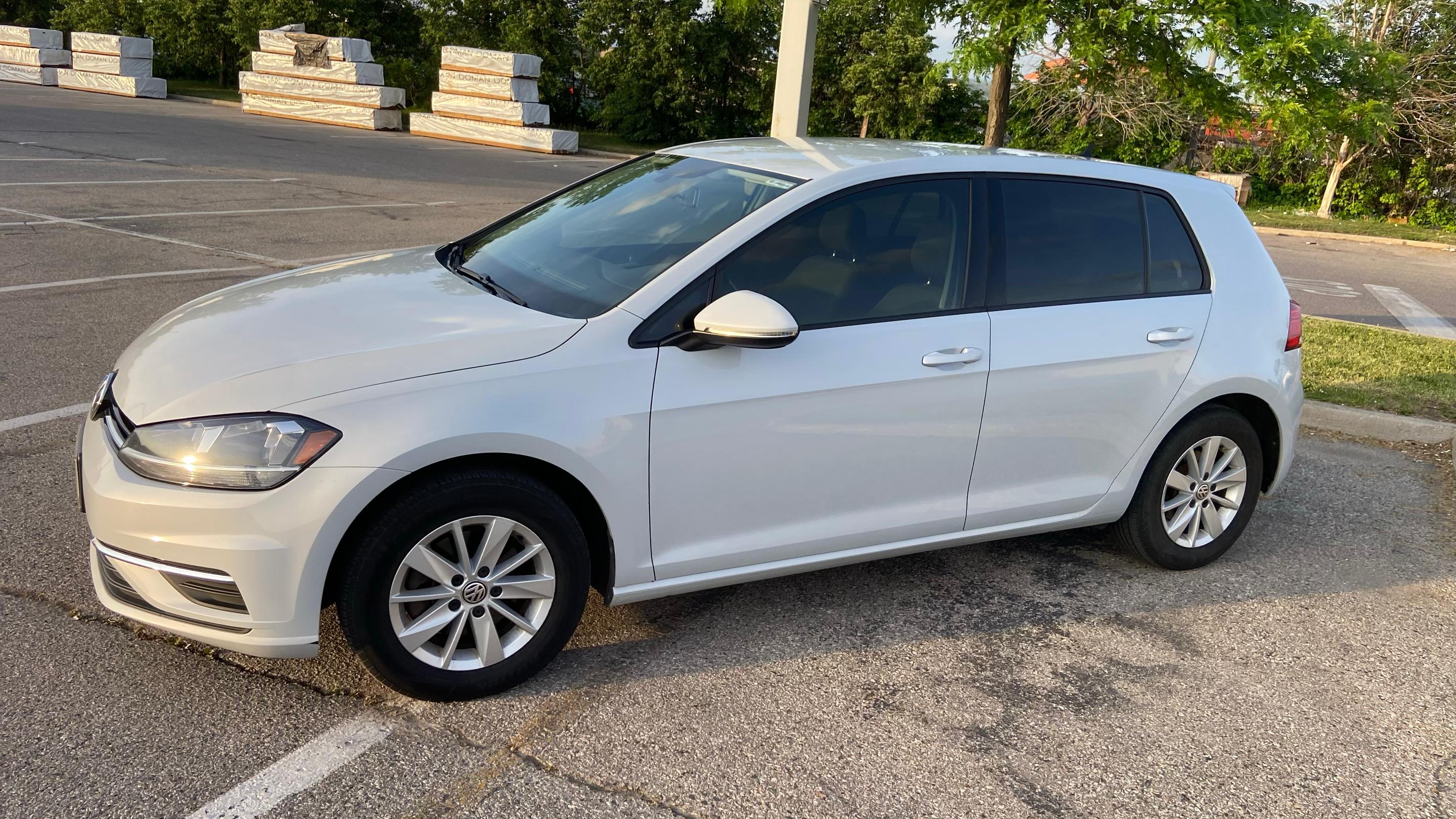 Volkswagen Golf 2018 in Toronto, ON