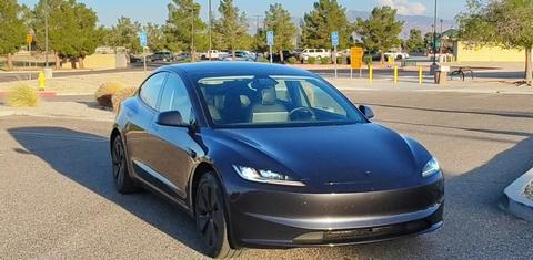 Tesla Model 3 2026