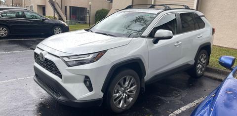 Toyota RAV4 2024