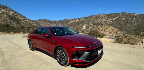 Hyundai Sonata Hybrid 2025