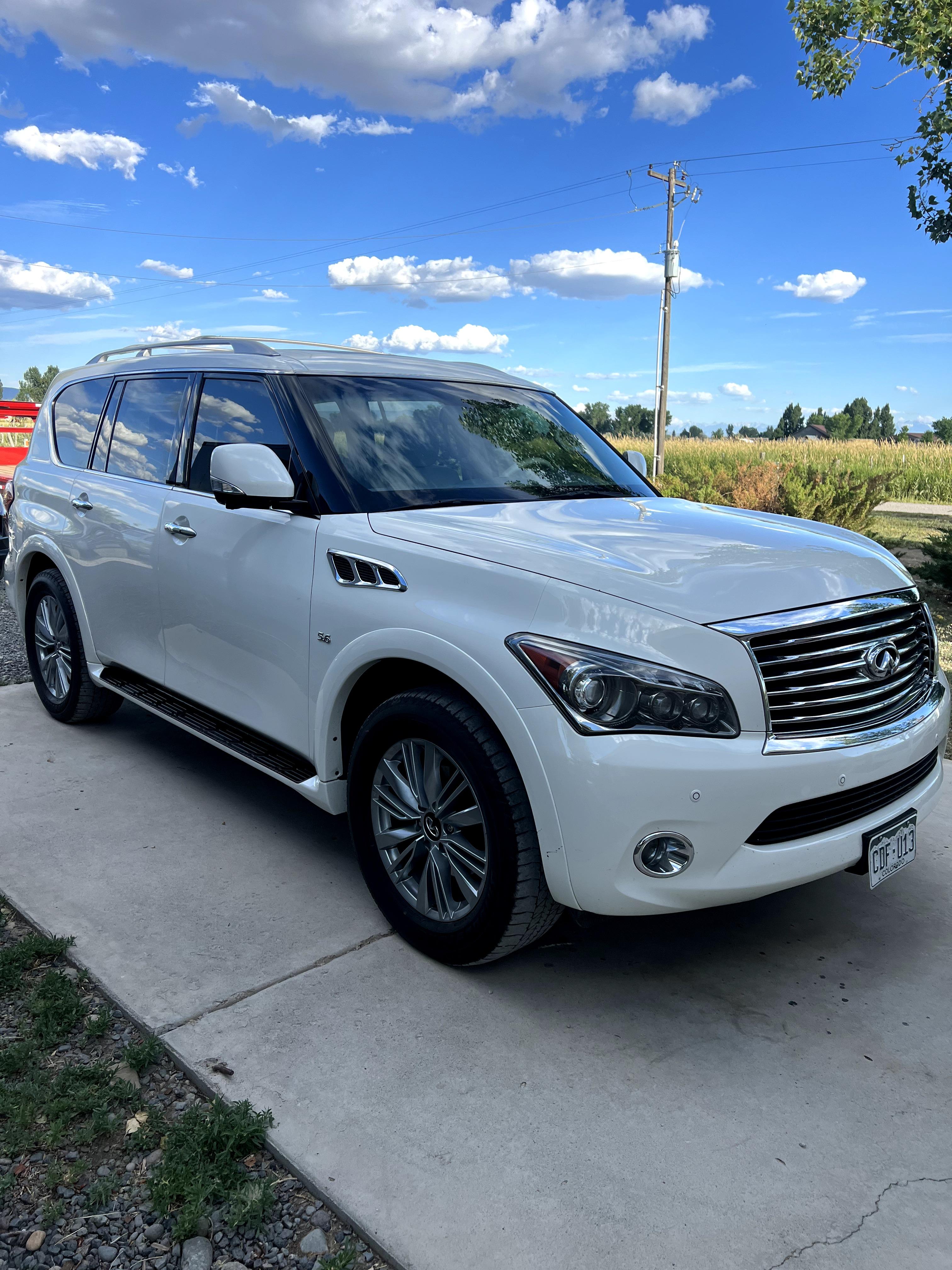 INFINITI QX80 2014 in 