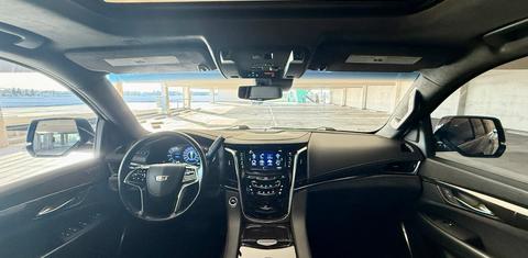 Cadillac Escalade ESV 2019