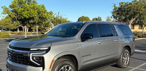 Chevrolet Suburban 2025