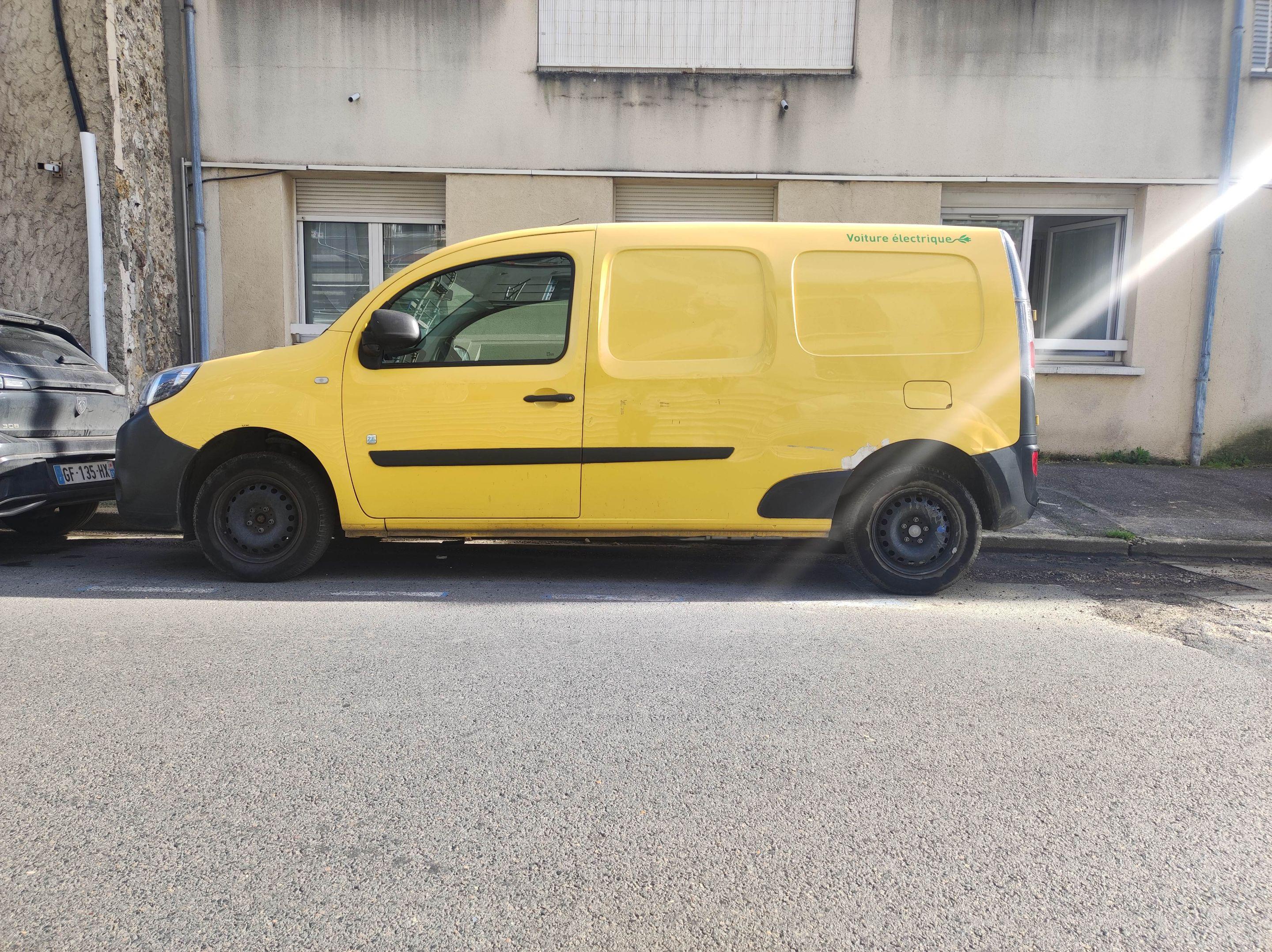 Renault KANGOO EXPRESS II Z.E 2014 à Épinay-sur-Orge