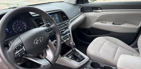 Hyundai Elantra 2020