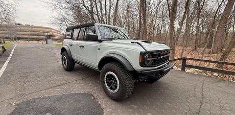 Ford Bronco 2024