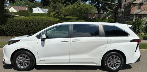 Toyota Sienna 2021