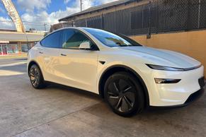 Tesla Model Y 2026 in Honolulu