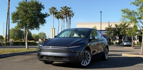 Tesla Model Y 2026