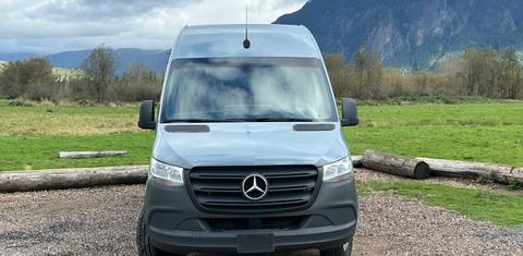 Mercedes-Benz Sprinter 2021