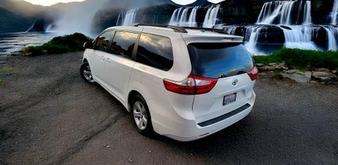Toyota Sienna 2017