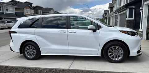 Toyota Sienna 2026