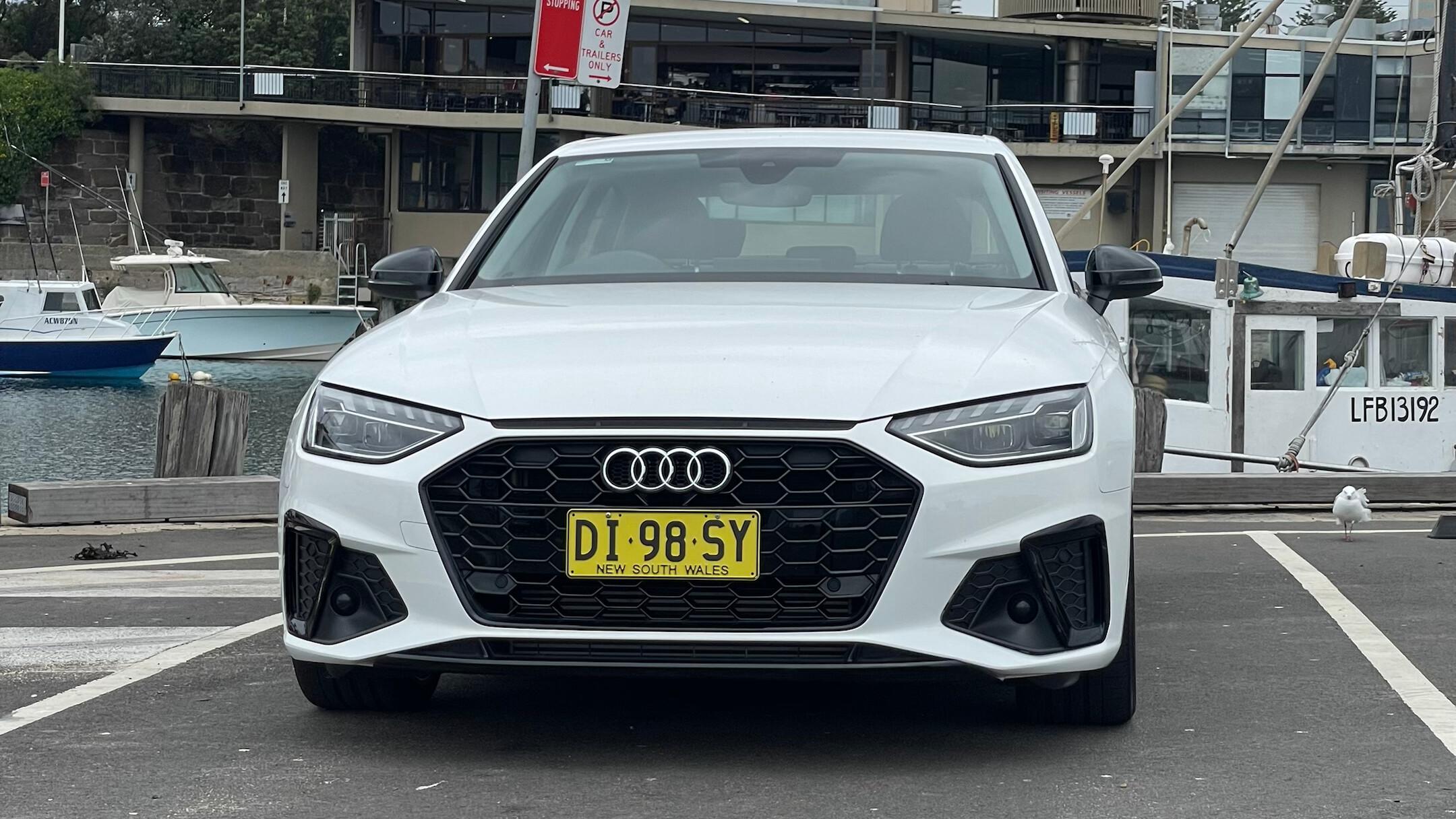Audi A4 2022 in Minto
