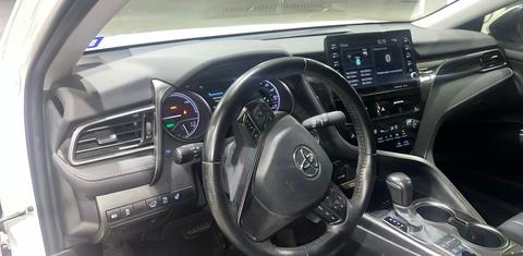 Toyota Camry Hybrid 2021