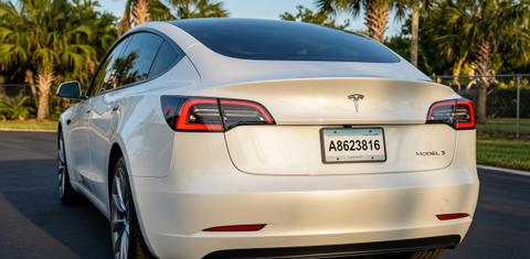 Tesla Model 3 2021