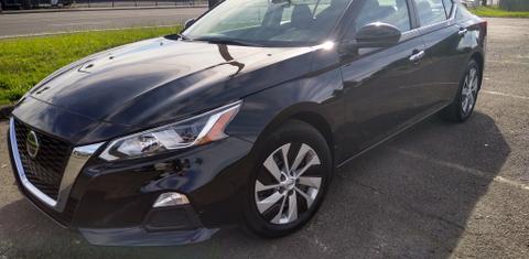 Nissan Altima 2020