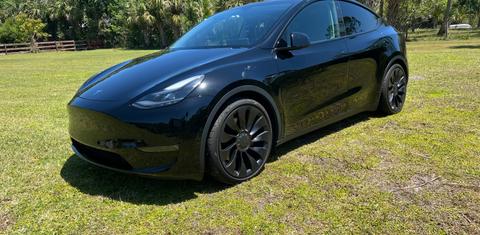 Tesla Model Y 2022