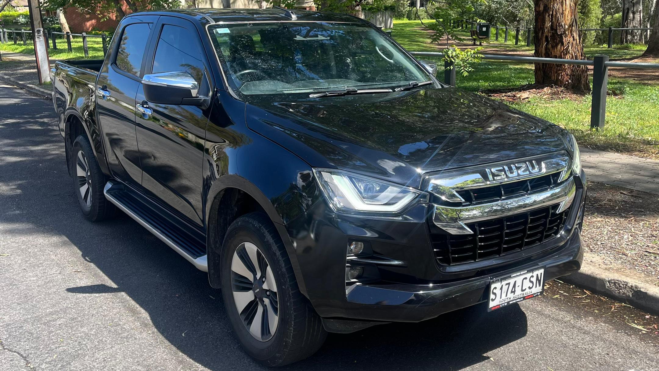 Isuzu D-MAX 2022 in Saint Peters