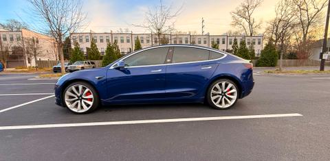 Tesla Model 3 2018