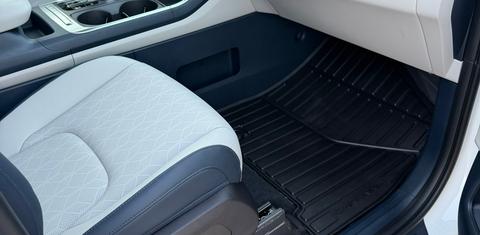 Kia Carnival Hybrid 2026