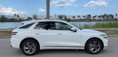 Genesis GV70 2026