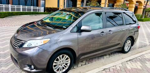 Toyota Sienna 2017