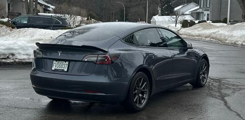 Tesla Model 3 2022