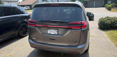 Chrysler Pacifica 2023