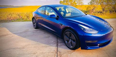Tesla Model 3 2023